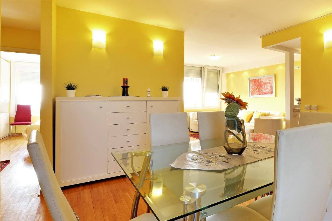 Apartment Bella Art เบลเกรด ภายนอก รูปภาพ