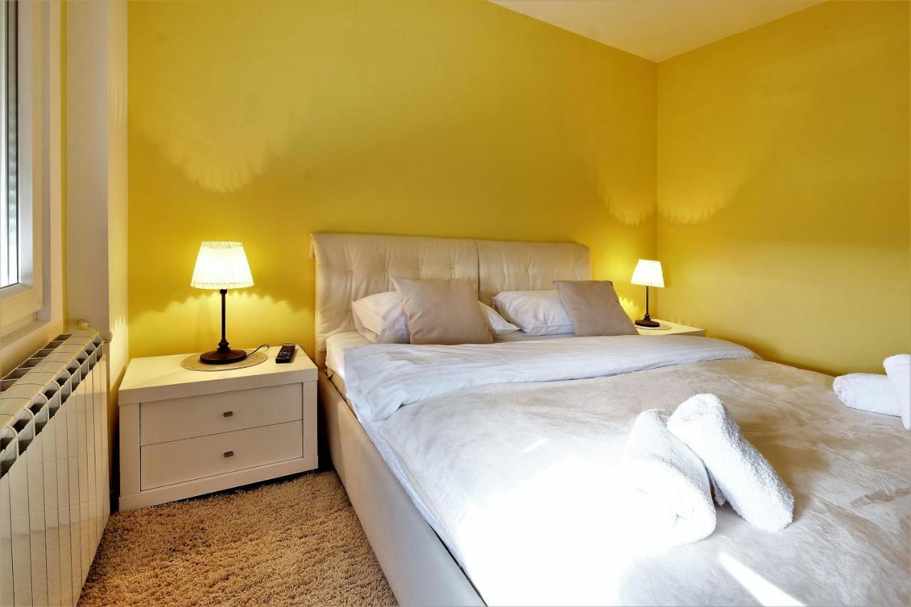 Apartment Bella Art เบลเกรด ภายนอก รูปภาพ