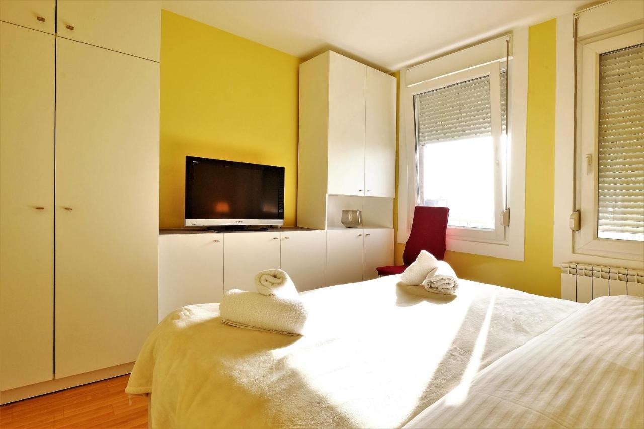 Apartment Bella Art เบลเกรด ภายนอก รูปภาพ